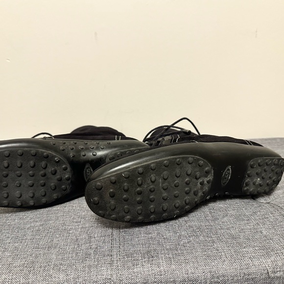 Tod’s Suede Lace Up Boots - Picture 6 of 8